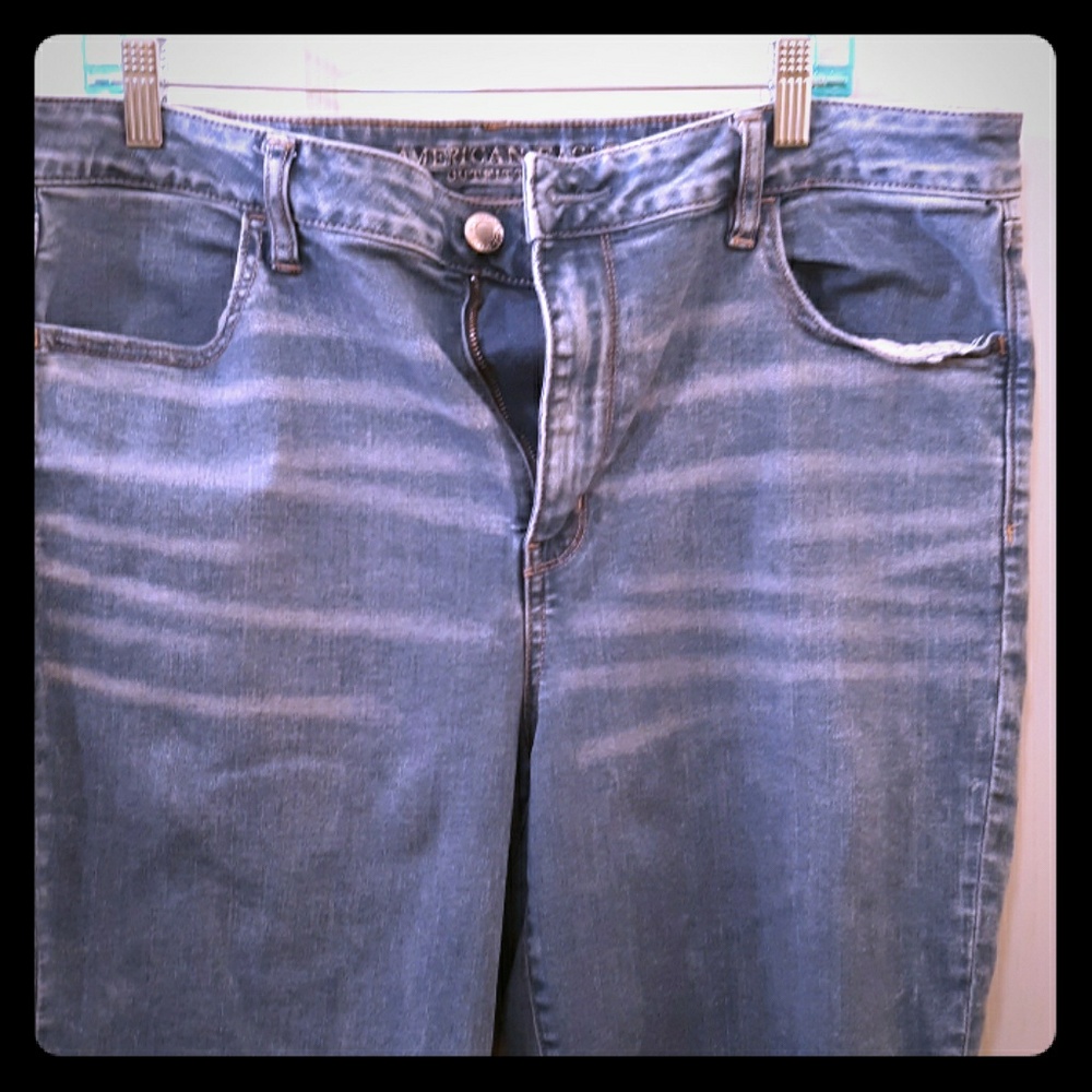 American Eagles like new jeans